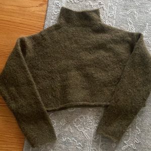Zara green brown cropped sweater size small